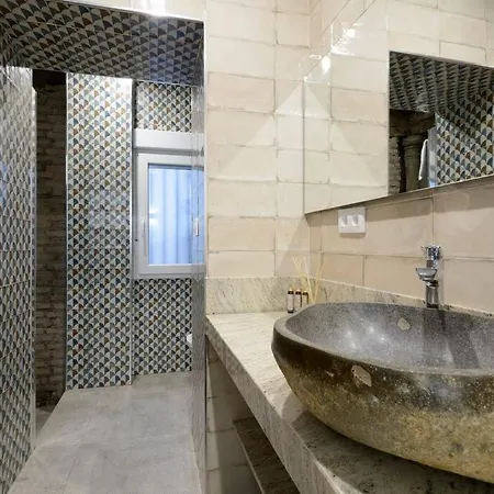 Ayres Apartment Granada